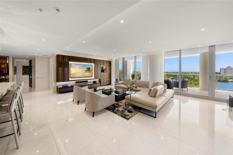 Купить кондоминиум в Форт-Лодердейл, Флорида 3 спальни, 225.01м2, № 1948194 - фото 21