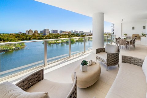 Купить кондоминиум в Форт-Лодердейл, Флорида 3 спальни, 225.01м2, № 1948194 - фото 9