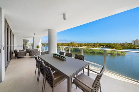 Купить кондоминиум в Форт-Лодердейл, Флорида 3 спальни, 225.01м2, № 1948194 - фото 11