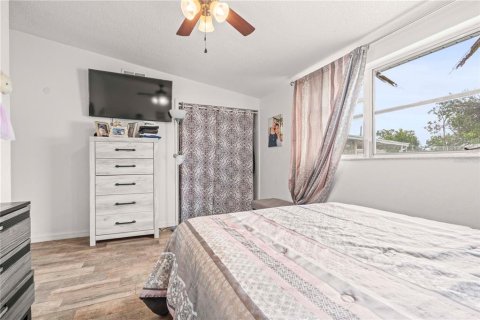 Купить виллу или дом в Тампа, Флорида 5 комнат, 132.11м2, № 1909889 - фото 28