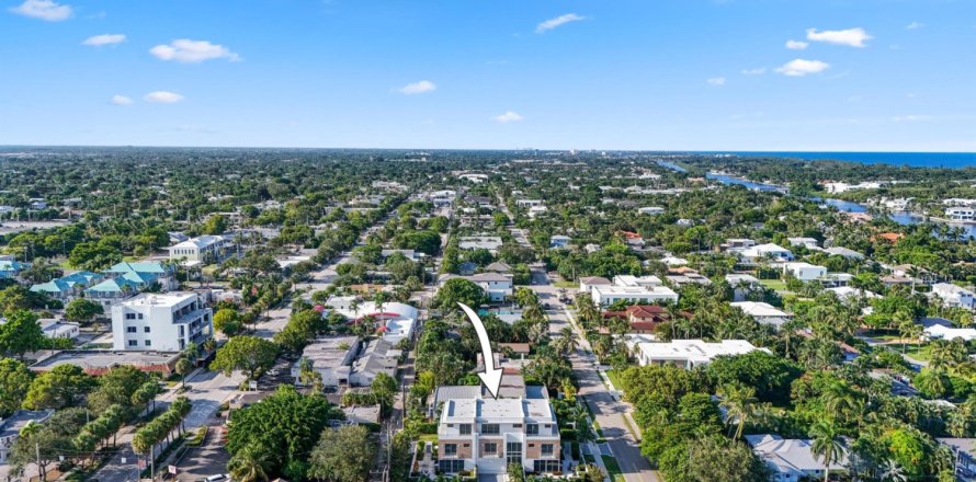 Adosado en Delray Beach, Florida 3 dormitorios, 312.34 m2 № 998416