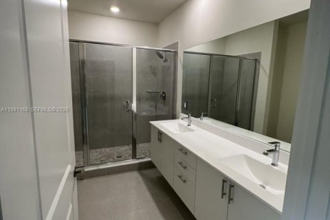 Купить кондоминиум в Дорал, Флорида 3 спальни, 104.42м2, № 2044336 - фото 16