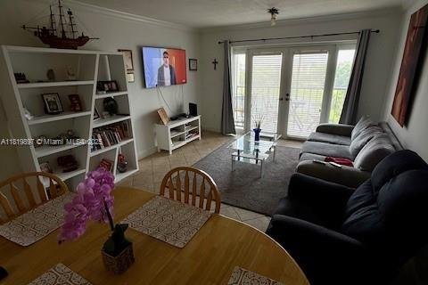 Купить кондоминиум в Майами, Флорида 1 спальня, 61.97м2, № 1981821 - фото 12