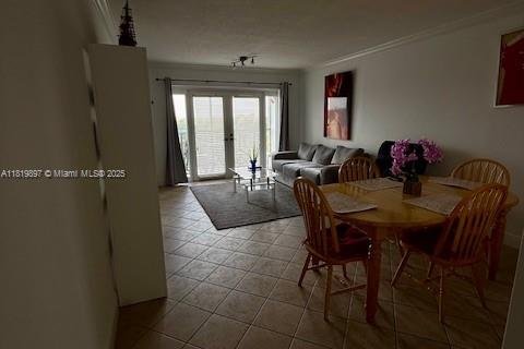 Купить кондоминиум в Майами, Флорида 1 спальня, 61.97м2, № 1981821 - фото 11