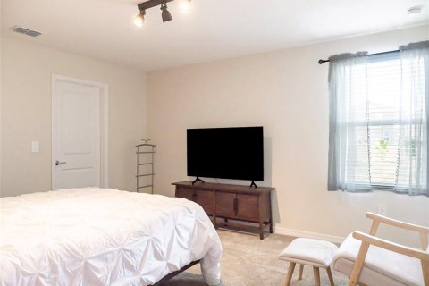 House in Ocoee, Florida 4 bedrooms, 172.8 sq.m. № 2156014 - photo 17