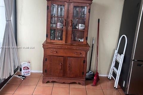 Купить кондоминиум в Холливуд, Флорида 2 спальни, 127.28м2, № 1936278 - фото 3