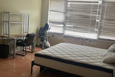 Купить кондоминиум в Холливуд, Флорида 2 спальни, 127.28м2, № 1936278 - фото 10