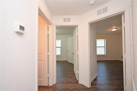 Villa ou maison à louer à Lakeland, Floride: 3 chambres, 140.75 m2 № 2414030 - photo 23