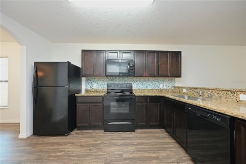 Villa ou maison à louer à Lakeland, Floride: 3 chambres, 140.75 m2 № 2414030 - photo 11
