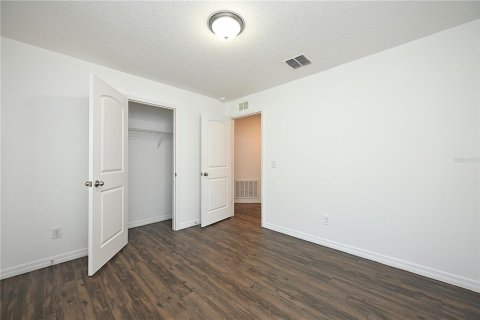 Villa ou maison à louer à Lakeland, Floride: 3 chambres, 140.75 m2 № 2414030 - photo 28