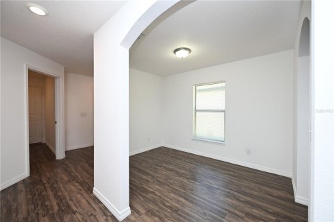 Villa ou maison à louer à Lakeland, Floride: 3 chambres, 140.75 m2 № 2414030 - photo 8