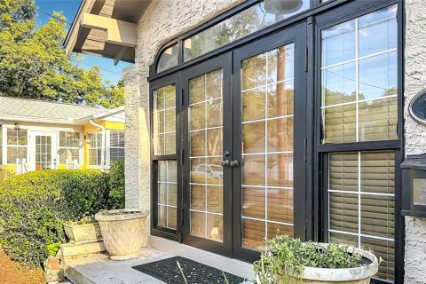 Villa ou maison à louer à Orlando, Floride: 2 chambres, 94.2 m2 № 2157138 - photo 2