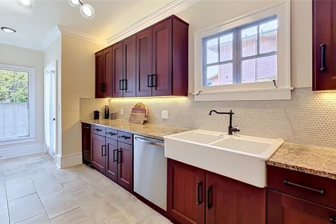 Villa ou maison à louer à Orlando, Floride: 2 chambres, 94.2 m2 № 2157138 - photo 18