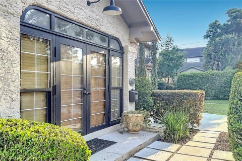 Villa ou maison à louer à Orlando, Floride: 2 chambres, 94.2 m2 № 2157138 - photo 3