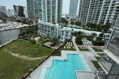 Copropriété à vendre à Miami, Floride: 3 chambres, 99.87 m2 № 2037559 - photo 5