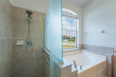 Villa ou maison à vendre à LaBelle, Floride: 4 chambres № 2083953 - photo 12
