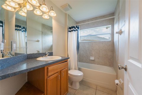 Villa ou maison à vendre à LaBelle, Floride: 4 chambres № 2083953 - photo 14
