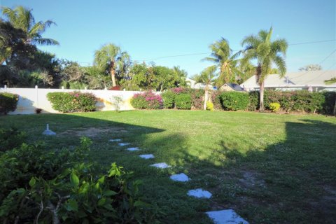 Villa ou maison à louer à Juno Beach, Floride: 3 chambres, 178.47 m2 № 1216135 - photo 1