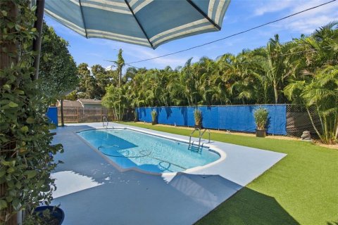 Villa ou maison à vendre à Pinellas Park, Floride: 5 chambres, 152.82 m2 № 2420263 - photo 25