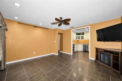 Casa en venta en Saint Petersburg, Florida, 2 dormitorios, 111.67 m2 № 2215831 - foto 15