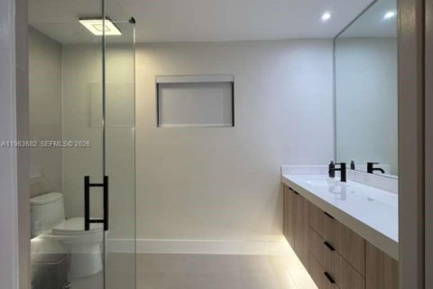 Villa ou maison à vendre à Cutler Bay, Floride: 5 chambres, 242.38 m2 № 2025211 - photo 7