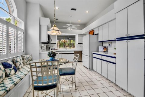 Villa ou maison à vendre à Sarasota, Floride: 2 chambres, 140.56 m2 № 2151569 - photo 18