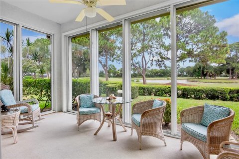 Villa ou maison à vendre à Sarasota, Floride: 2 chambres, 140.56 m2 № 2151569 - photo 7