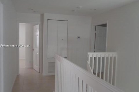 Condominio en alquiler en Margate, Florida, 4 dormitorios, 240.9 m2 № 1993603 - foto 20