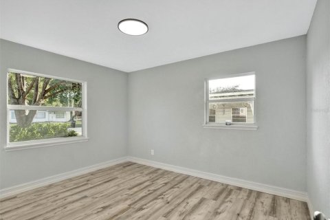 Villa ou maison à vendre à Orlando, Floride: 3 chambres, 118.91 m2 № 2411432 - photo 25
