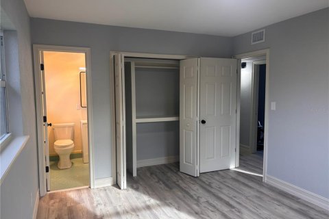 Villa ou maison à vendre à Orlando, Floride: 3 chambres, 118.91 m2 № 2411432 - photo 5