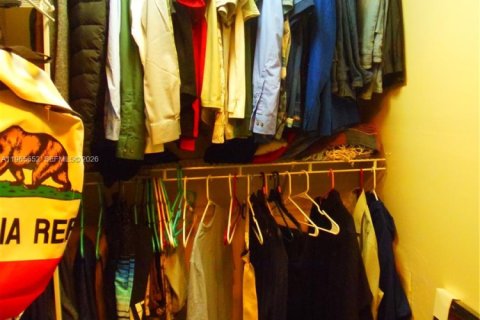 House in Margate, Florida 3 bedrooms, 191.19 sq.m. № 2027297 - photo 16