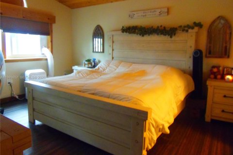 House in Margate, Florida 3 bedrooms, 191.19 sq.m. № 2027297 - photo 14