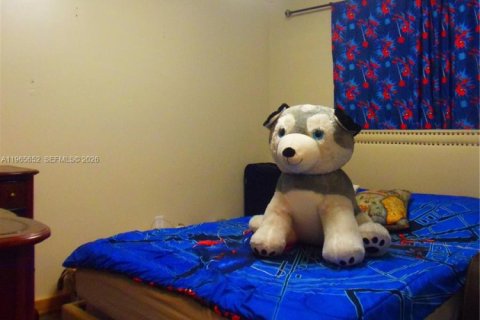 House in Margate, Florida 3 bedrooms, 191.19 sq.m. № 2027297 - photo 21