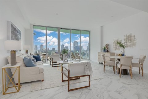 Condominio en alquiler en Saint Petersburg, Florida, 2 dormitorios, 162.86 m2 № 2123629 - foto 15