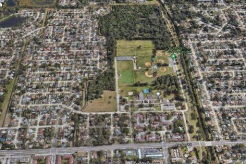 Terreno en venta en Tampa, Florida № 1399174 - foto 8