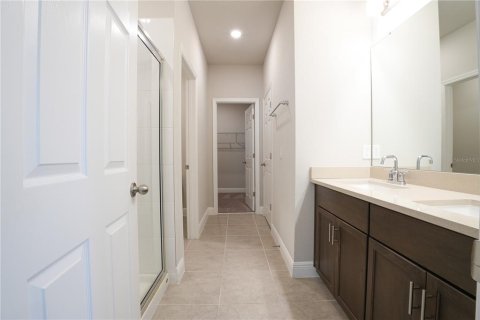 Townhouse in Winter Park, Florida 3 bedrooms, 214.79 sq.m. № 1912338 - photo 15