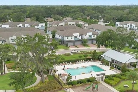 Townhouse in Winter Park, Florida 3 bedrooms, 214.79 sq.m. № 1912338 - photo 28