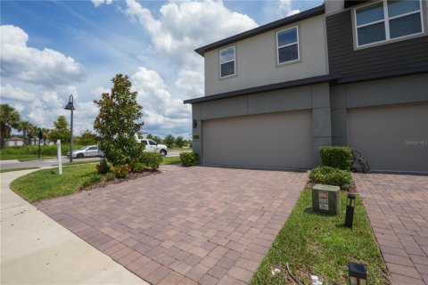 Townhouse in Winter Park, Florida 3 bedrooms, 214.79 sq.m. № 1912338 - photo 22