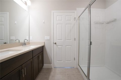 Townhouse in Winter Park, Florida 3 bedrooms, 214.79 sq.m. № 1912338 - photo 14