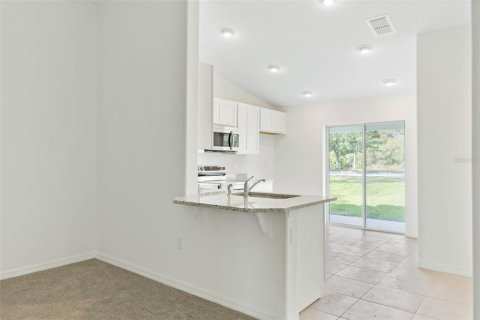 Commercial property in Palm Coast, Florida 6 bedrooms, 111.3 sq.m. № 1648370 - photo 12