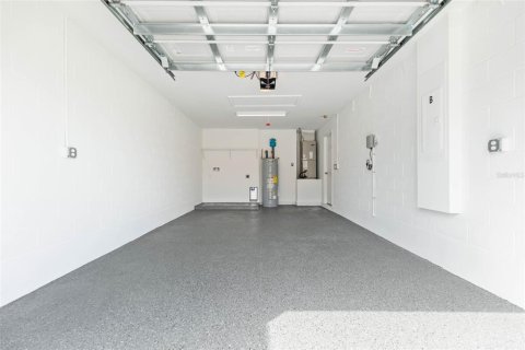 Commercial property in Palm Coast, Florida 6 bedrooms, 111.3 sq.m. № 1648370 - photo 6