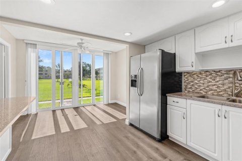 Condominio en venta en Saint Petersburg, Florida, 2 dormitorios, 96.15 m2 № 1827072 - foto 3