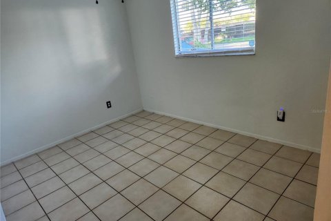 Apartment in Bradenton, Florida 3 bedrooms, 90.3 sq.m. № 2225862 - photo 13