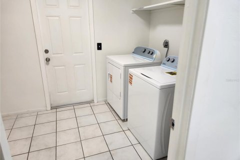 Apartment in Bradenton, Florida 3 bedrooms, 90.3 sq.m. № 2225862 - photo 7