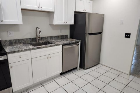 Apartment in Bradenton, Florida 3 bedrooms, 90.3 sq.m. № 2225862 - photo 4