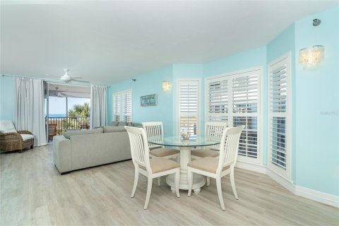 Condo in Placida, Florida, 2 bedrooms  № 2098555 - photo 10