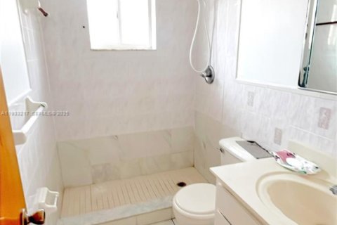 Снять в аренду кондоминиум в Хайалиа, Флорида 2 спальни, 71.07м2, № 2079976 - фото 16
