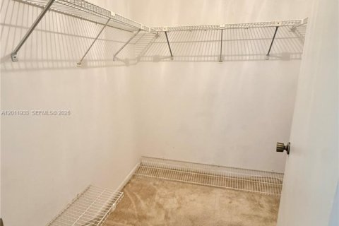 Купить кондоминиум в Майами, Флорида 4 комнаты, 108.7м2, № 2087126 - фото 17