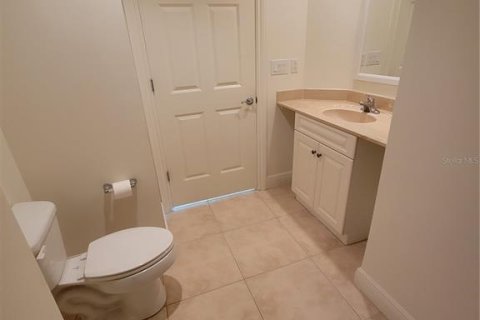 Condo in Sarasota, Florida, 2 bedrooms  № 1526523 - photo 22