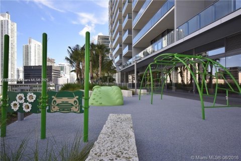 Condo in Miami, Florida, 1 bedroom  № 1811690 - photo 20